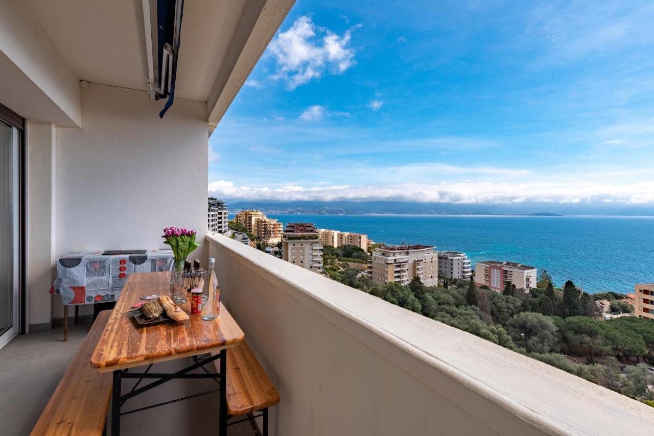 Magnifique Appartement Vue Mer, Spacieux Et Traversant Ajaccio  Exterior photo